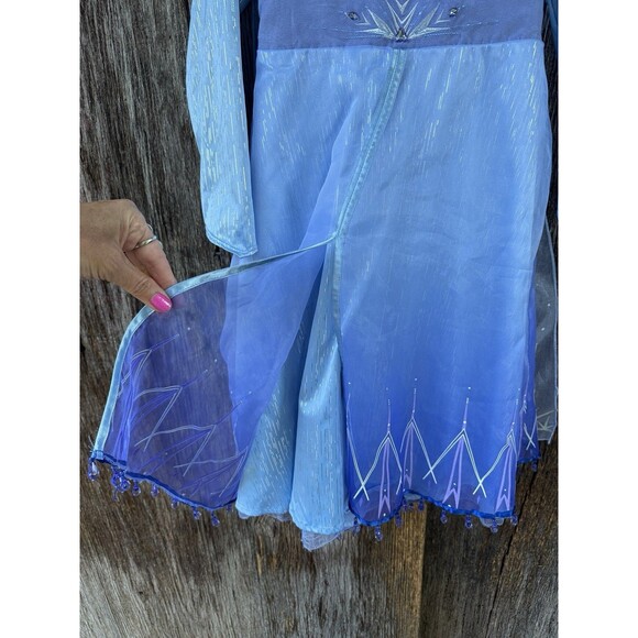 Disney official Frozen 2 | Elsa Dress Costume size 5/6 - Picture 2 of 4